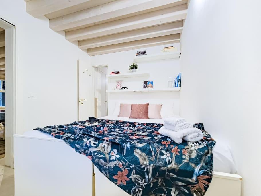 Serenissima Charming - In The Heart Of Venedig